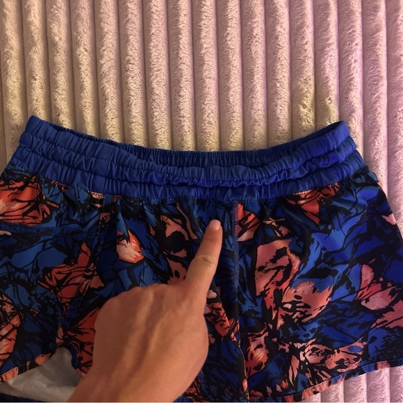 Lululemon Athletica Blue and Pink Athletic Running Tracker shorts - Picture 7 of 8